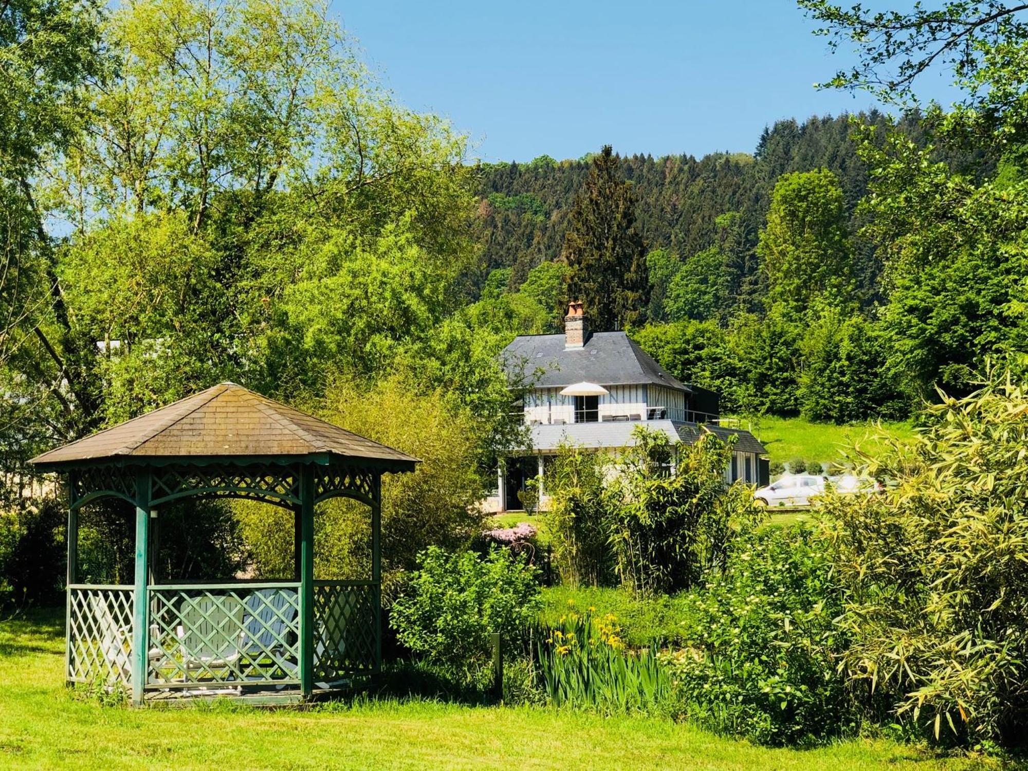 مبيت وإفطار Toutainville Domaine Le Hetrey المظهر الخارجي الصورة
